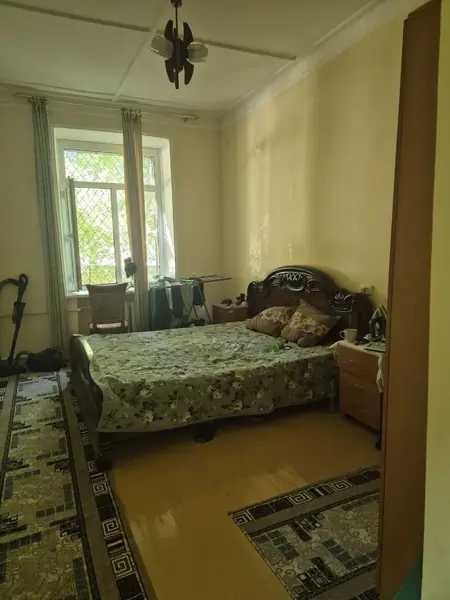 2-комнатная квартира − 54 м², 1/3 этаж