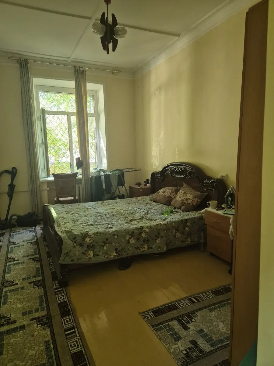 Сдается 2-комнатная квартира − 54 м²