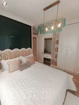 3 xonali kvartira sotiladi − 80 m²