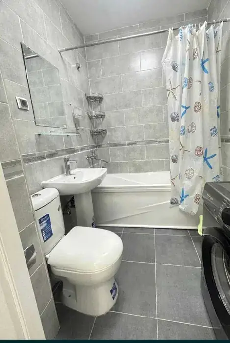 Продается 2-комнатная квартира − 40 м²