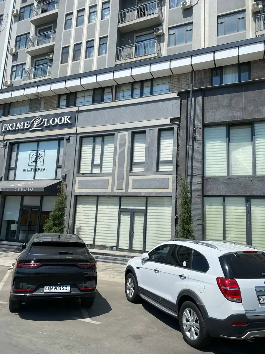 Продается торговое помещение − 300 м²