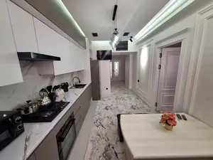 4 xonali kvartira − 90 m², 9/9 qavat