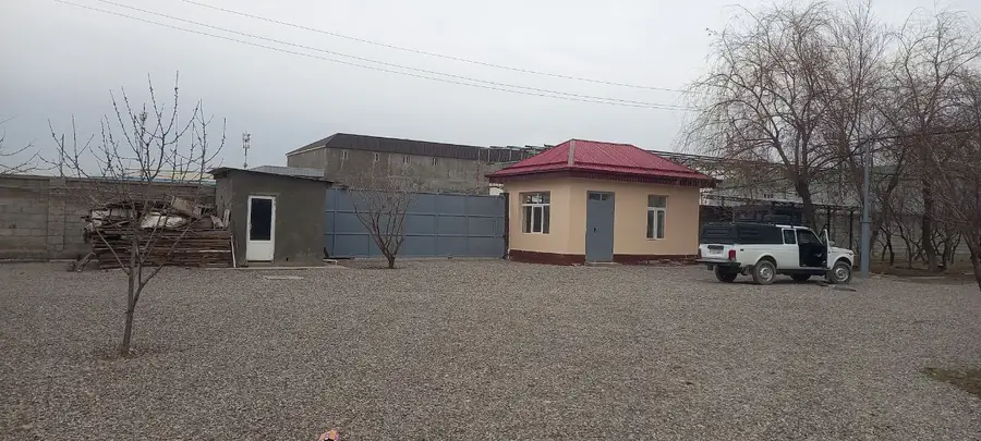 Ishlab chiqarish sotiladi − 2300 m² 