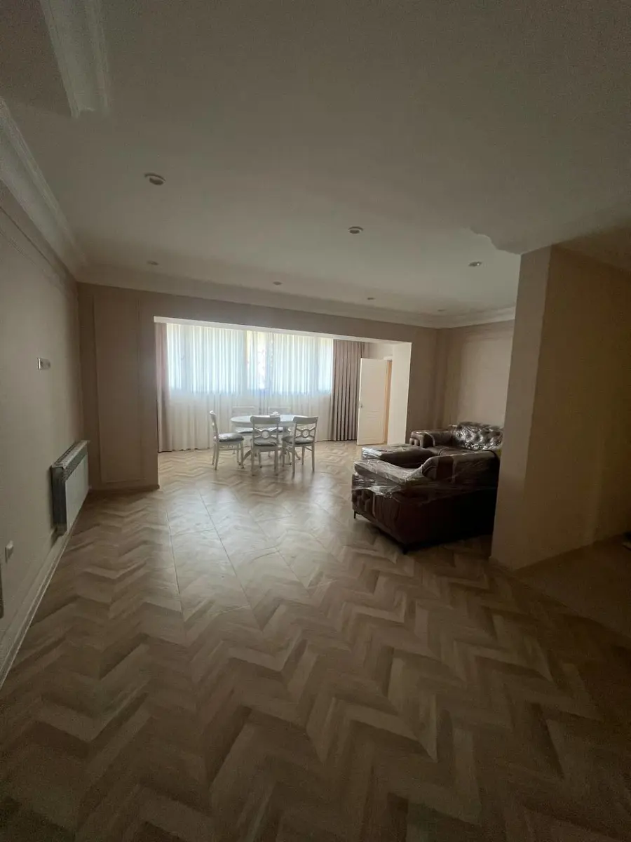 Ijaraga 2 xonali kvartira − 60 m²