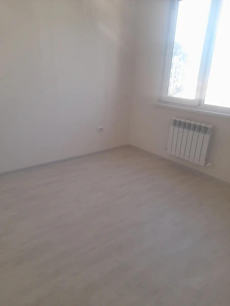 Продается 3-комнатная квартира − 68 м²