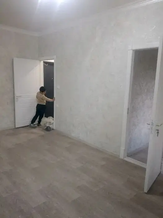 2 xonali kvartira sotiladi − 38 m²