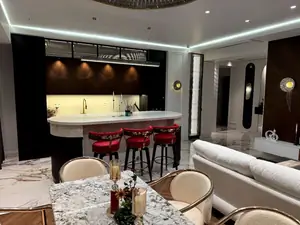 3 xonali kvartira − 126 m², 18/27 qavat