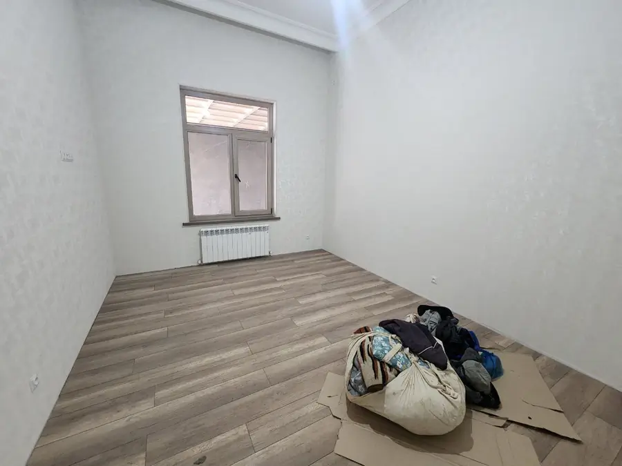 Продается 2-этажный дом − 270 м²