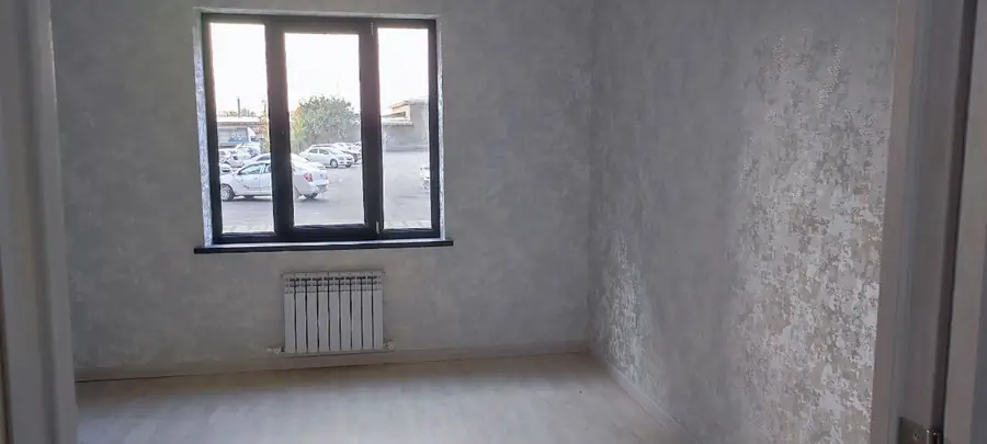 3-комнатная квартира − 80 м², 1/16 этаж