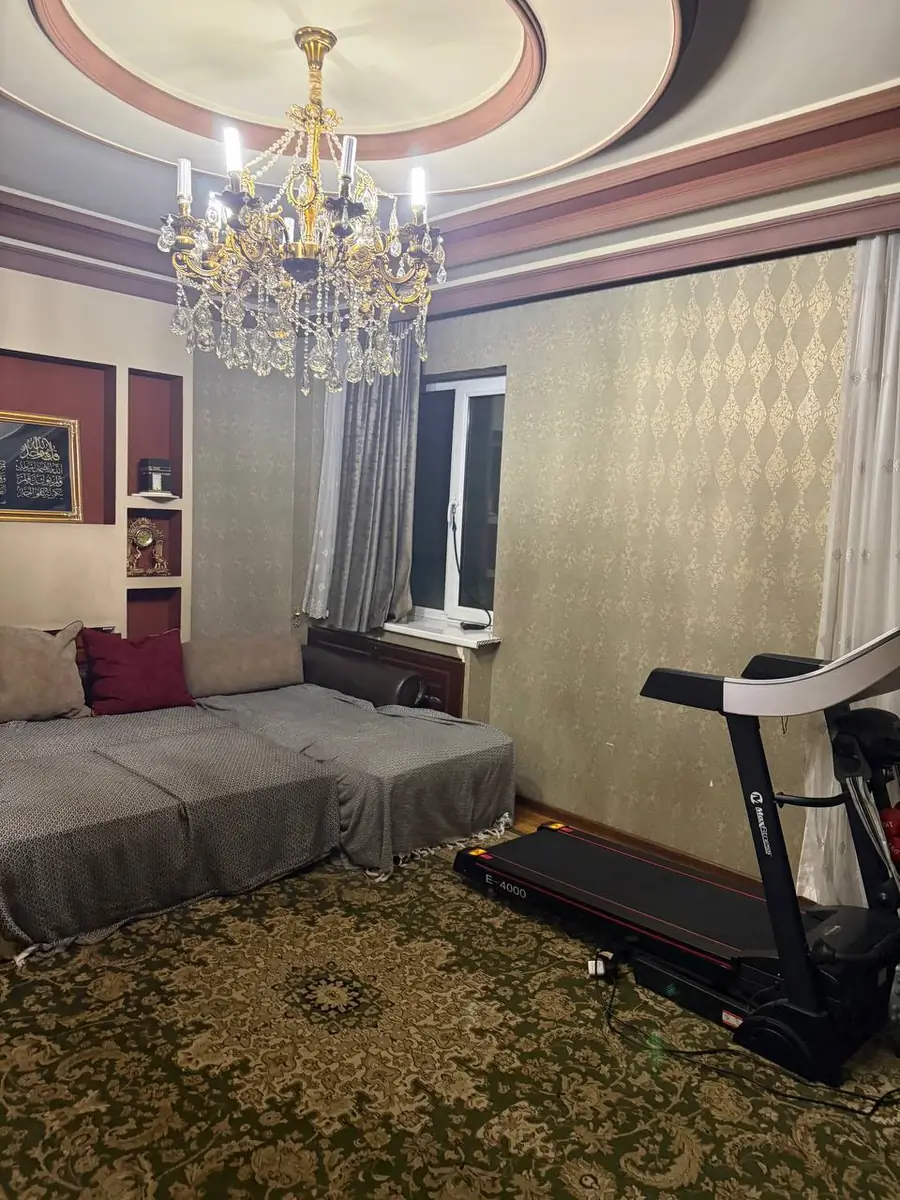 Продается 4-комнатная квартира − 112 м²