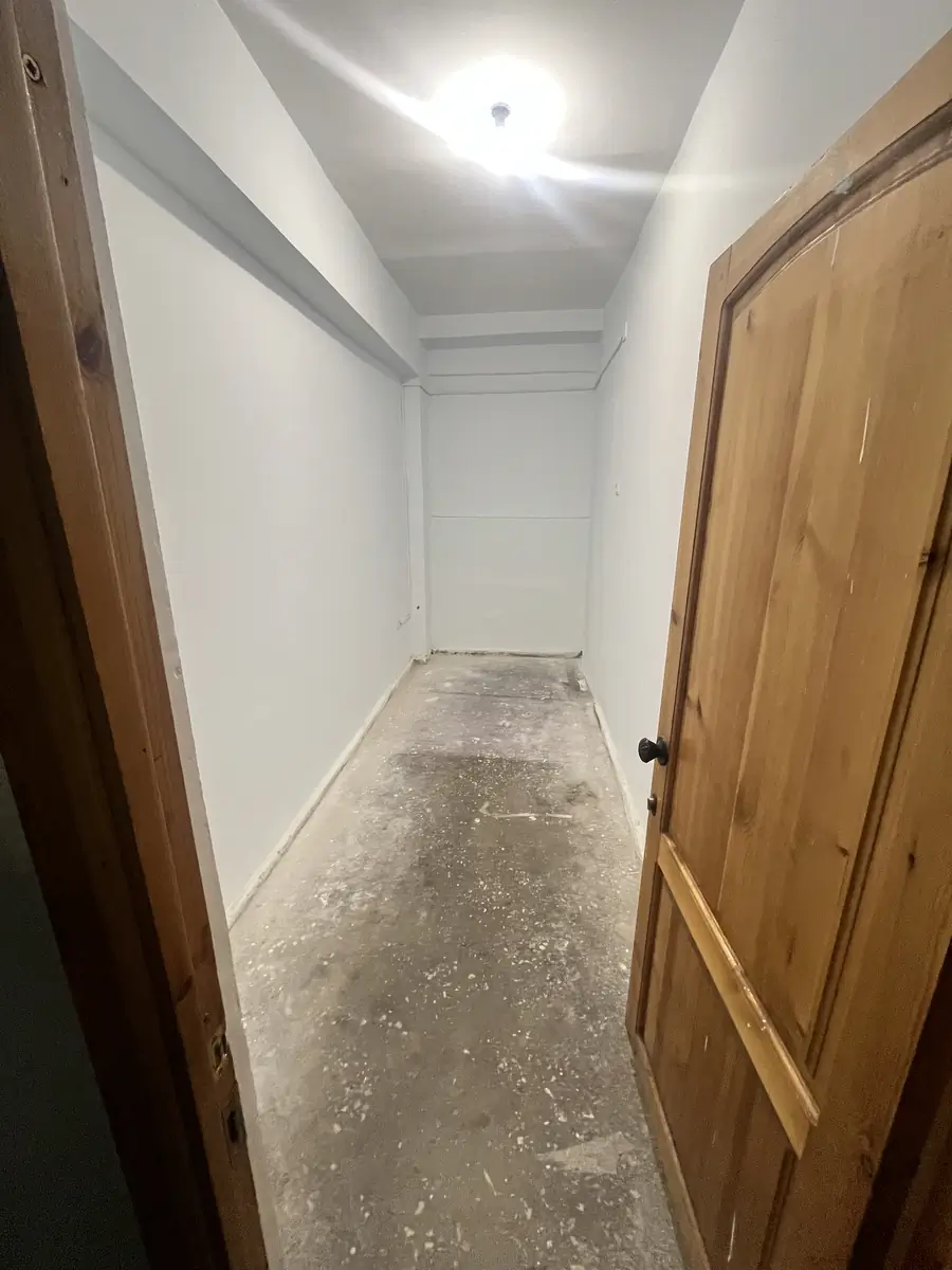 Ijaraga ombor − 1007 m²