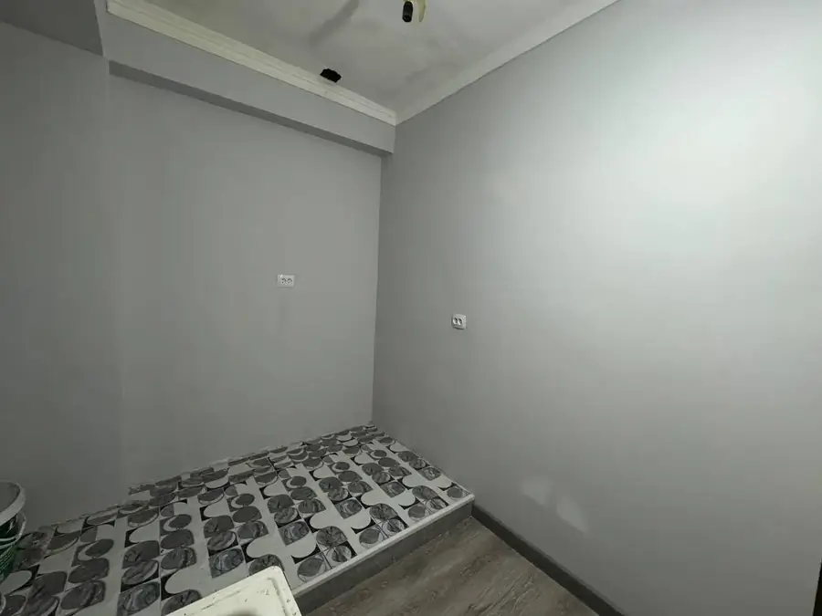2 xonali kvartira sotiladi − 54 m²