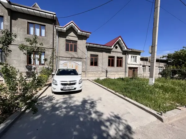1 qavatli uy − 360 m², 2.5 sot.