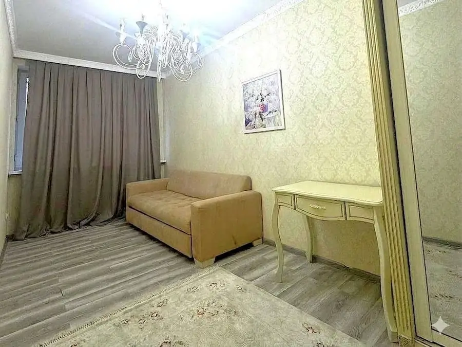 Ijaraga 3 xonali kvartira − 100 m²