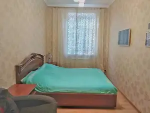 2 xonali kvartira sotiladi − 54 m²