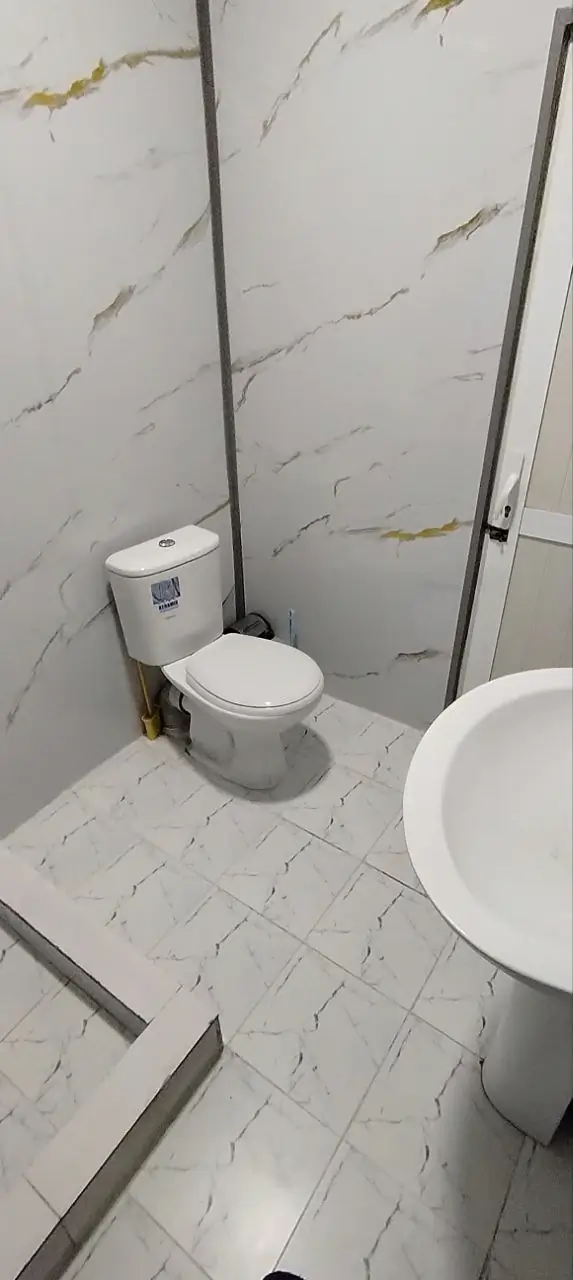 Продается 2-комнатная квартира − 39 м²