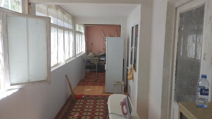 Продается 2-комнатная квартира − 61.5 м²