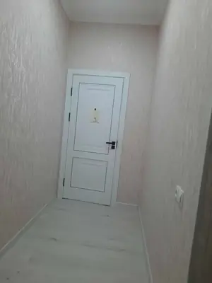 3 xonali kvartira sotiladi − 82 m²