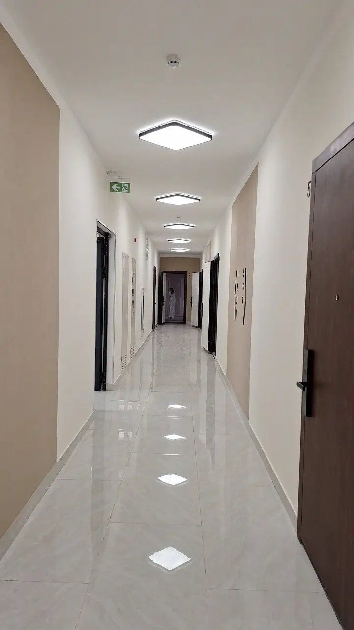 Продается 1-комнатная квартира − 35.3 м²