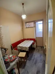 1 xonali kvartira − 42 m², 3/4 qavat