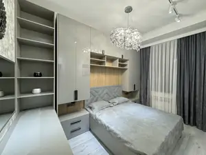 Сдается 3-комнатная квартира − 85 м²