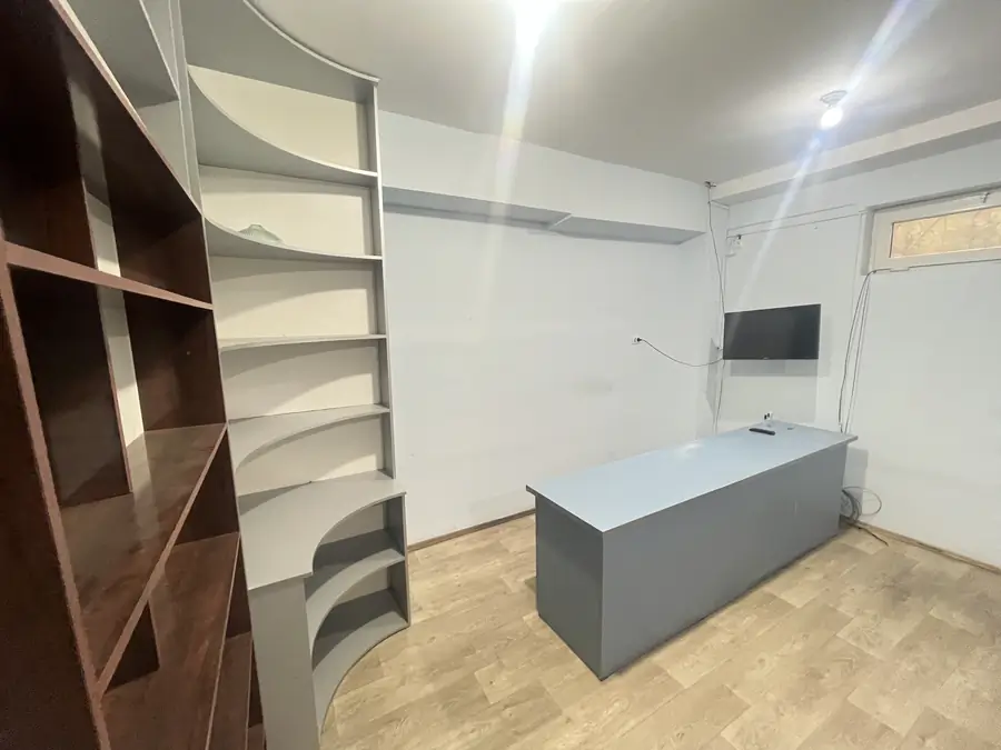 Ijaraga ombor − 1007 m²