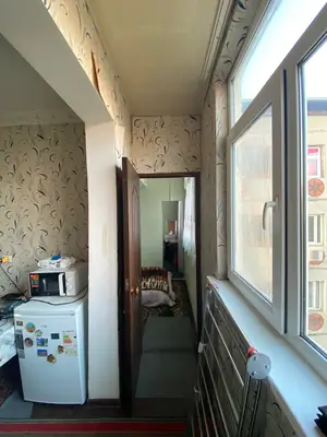 1 xonali kvartira sotiladi − 42 m²