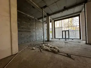 Ofis sotiladi − 253 m²