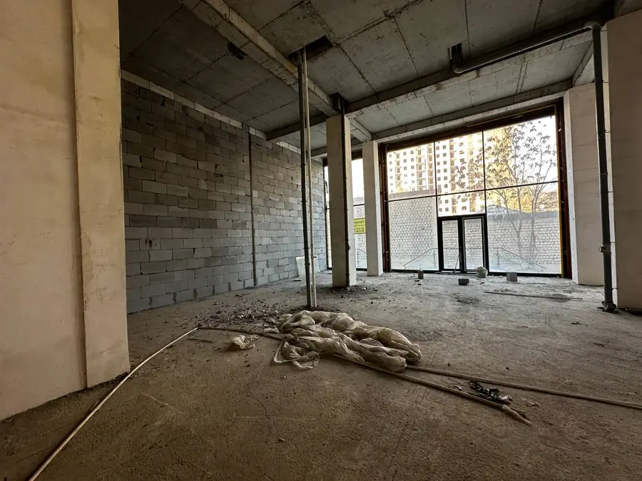 Ofis sotiladi − 253 m²