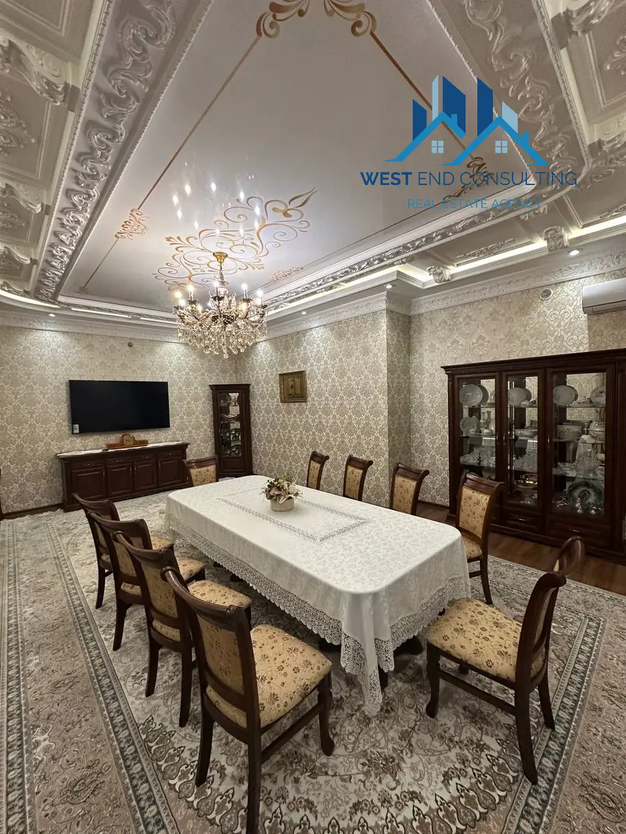 Ijaraga 3 qavatli uy − 360 m²