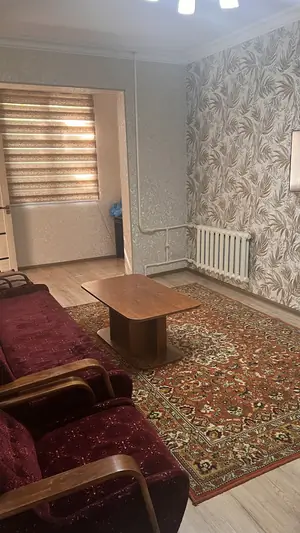 Сдается 2-комнатная квартира − 54 м²