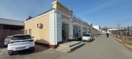 Торговое помещение − 1550 м², 1/1 этаж