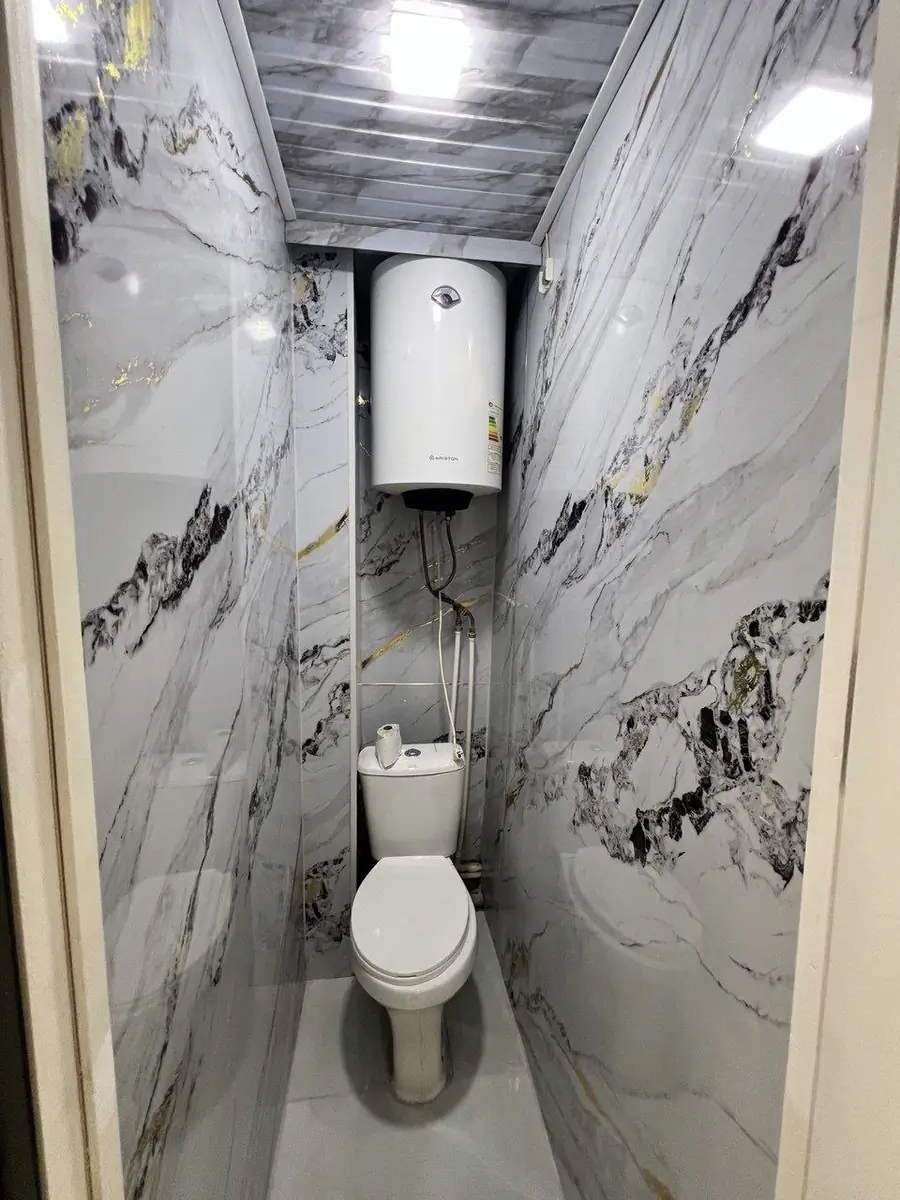 3 xonali kvartira sotiladi − 68 m²