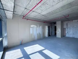 2 xonali kvartira sotiladi − 95 m²