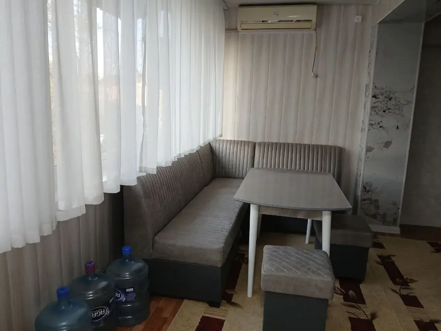 Продается 3-комнатная квартира − 80 м²