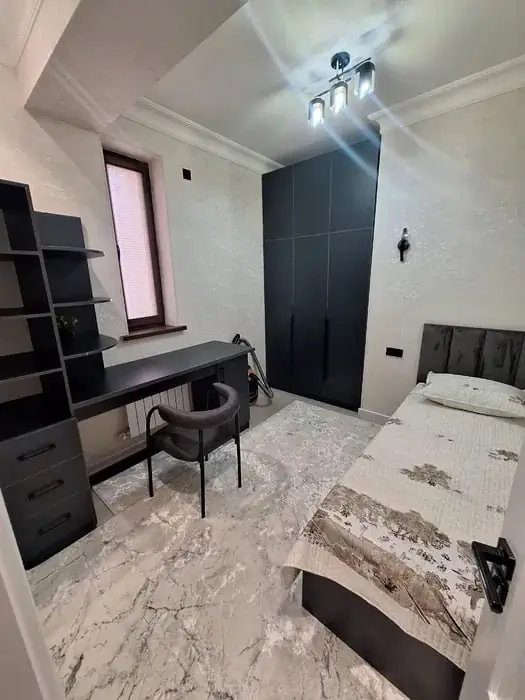 Ijaraga 4 xonali kvartira − 90 m²