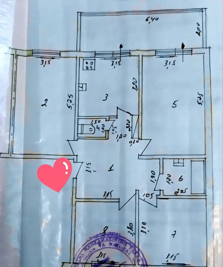 4 xonali kvartira sotiladi − 88.2 m²