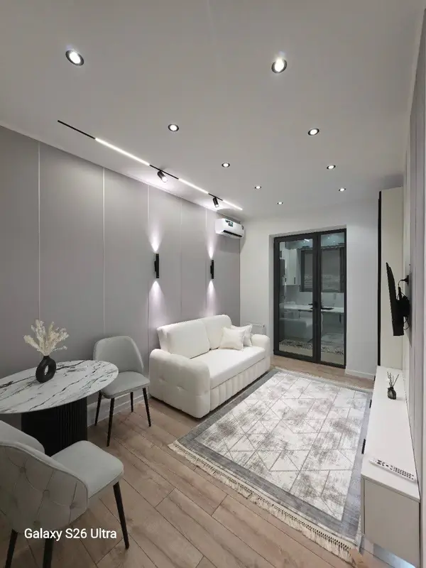 2 xonali kvartira − 42 m², 14/16 qavat