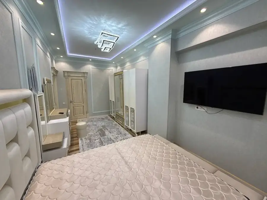 Ijaraga 3 xonali kvartira − 100 m²