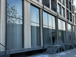 Ofis sotiladi − 253 m²