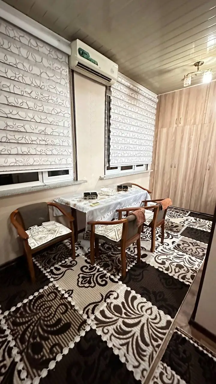 Ijaraga 2 xonali kvartira − 60 m²