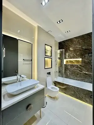 Сдается 4-комнатная квартира − 230 м²