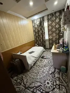 4 xonali kvartira sotiladi − 78.7 m²