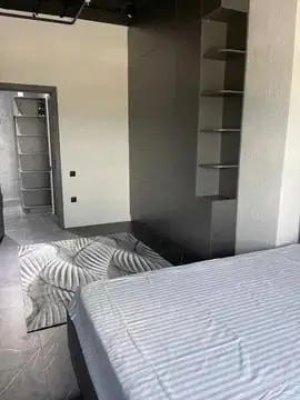 Сдается 2-комнатная квартира − 50 м²