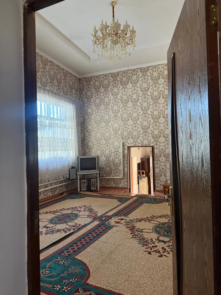1 qavatli uy sotiladi − 300 m²