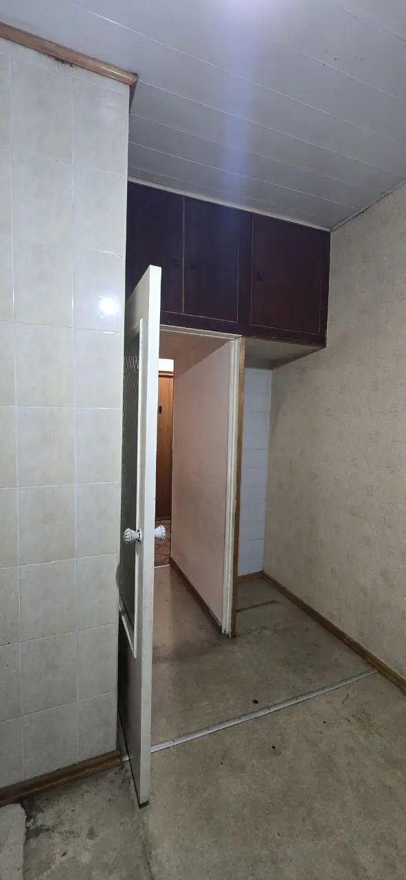 Сдается 1-комнатная квартира − 42 м²