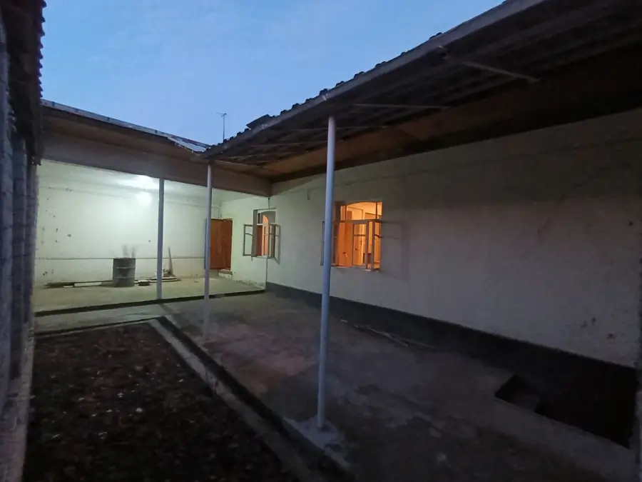 1 qavatli uy sotiladi − 70 m²
