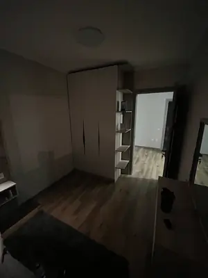 2 xonali kvartira sotiladi − 55 m²