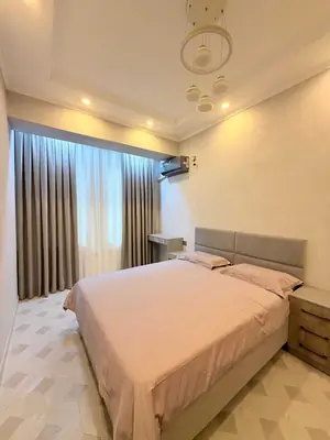 2-комнатная квартира − 70 м², 4/10 этаж
