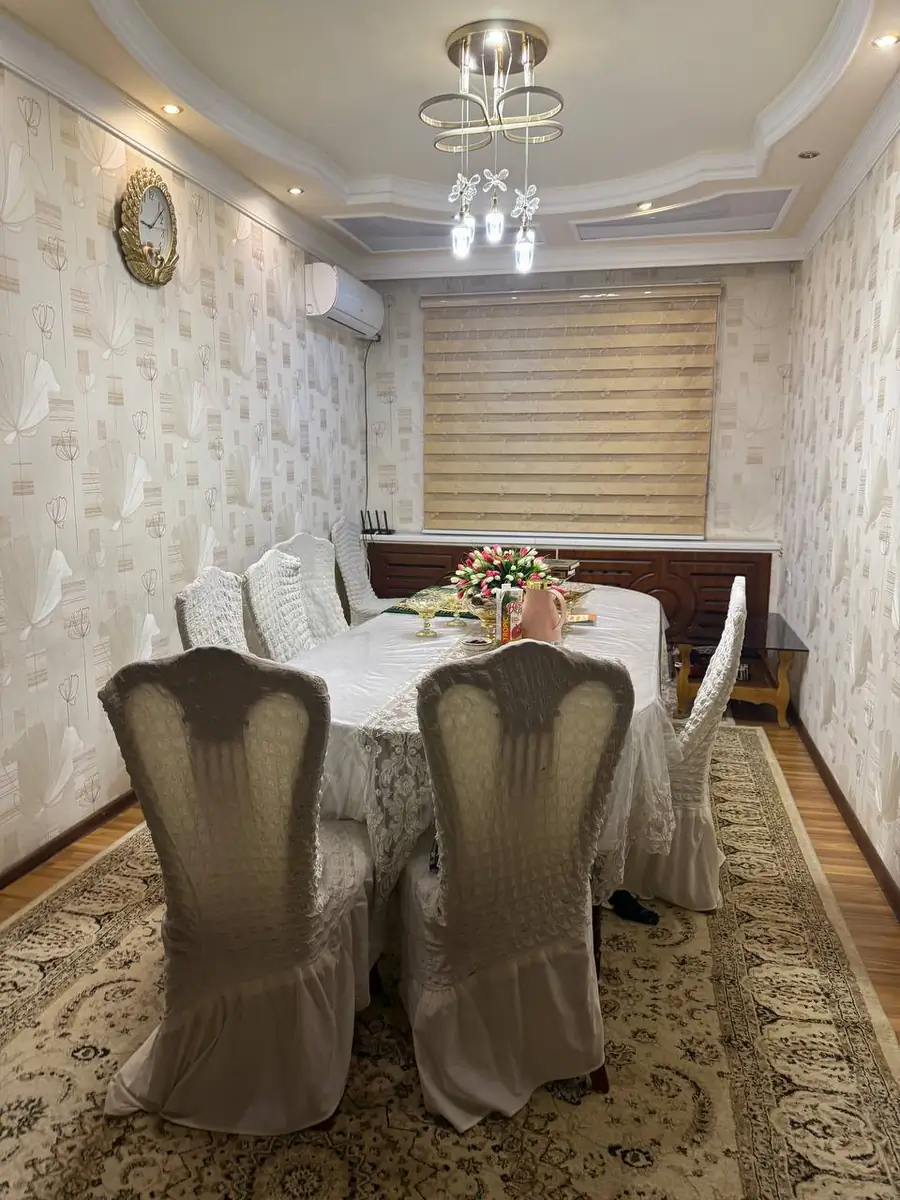 Продается 4-комнатная квартира − 112 м²